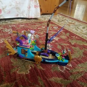 Lego Elfs ship and Lego Elfs book